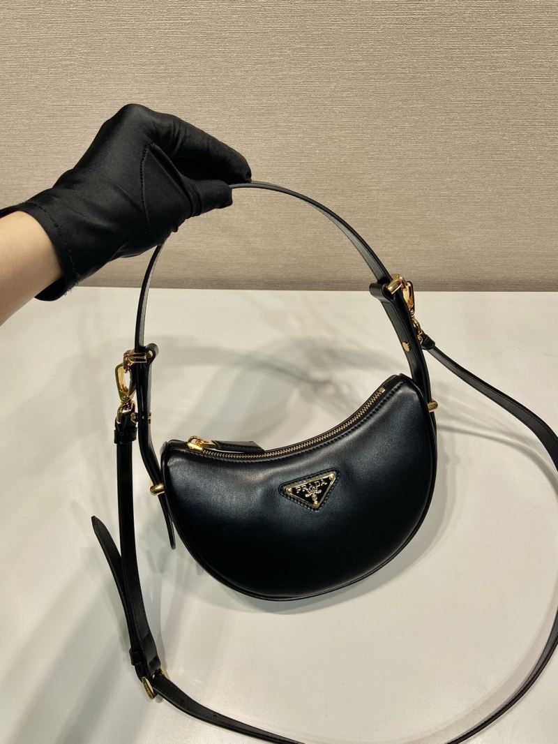 Pra*a hobo bags